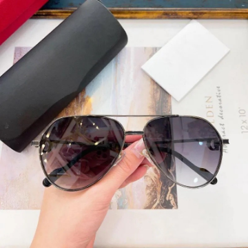 Picture of sun glass